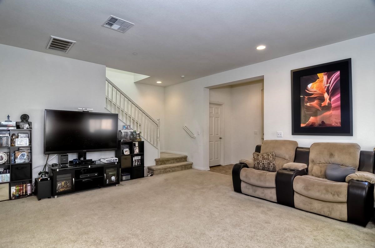 1236 Pershing Road Chula Vista, CA 91913 - Photo 11 of 25