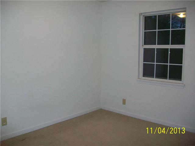 1007 State Line Road Oak Grove, KY 42262 - Photo 6 of 13