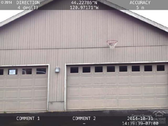 8252 Southwest Ridge Lane Powell Butte, OR 97753 - Photo 9 of 10 Gallery Image 9