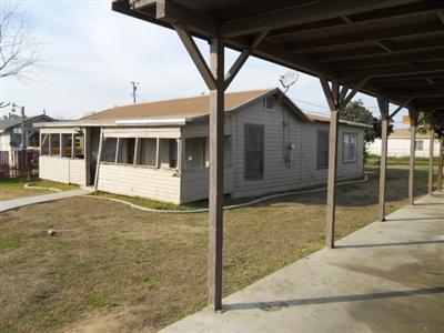506 Lawson Road Bakersfield, CA 93307 - Photo 2 of 4 Gallery Image 2