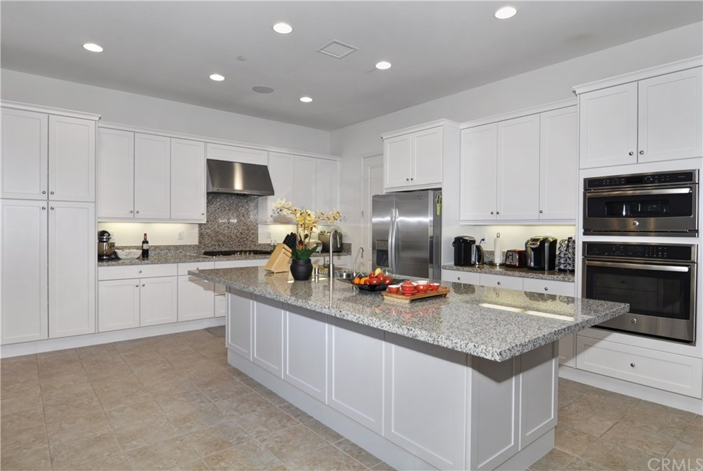 111 Follyhatch Irvine, CA 92618 - Photo 13 of 23