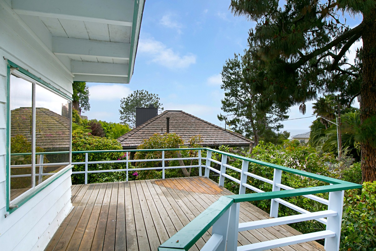 427 Zuni Drive Del Mar, CA 92014 - Photo 5 of 12