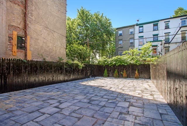 626 Monroe Street Brooklyn, NY 11221 - Photo 9 of 11