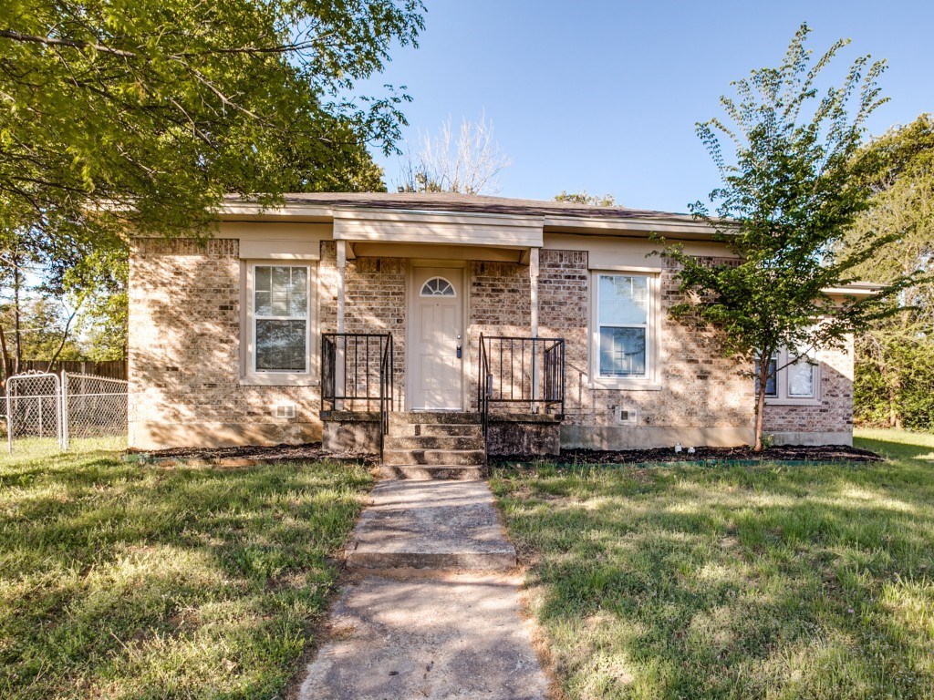 904 Duncan Street Denton, TX 76205 - Photo 1 of 1