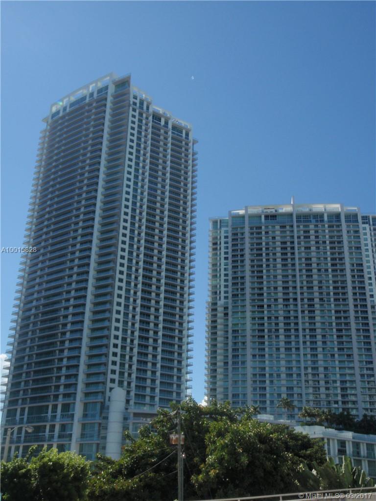92 Southwest 3rd Street, Unit 2312 Miami, FL 33130 - Photo 4 of 14