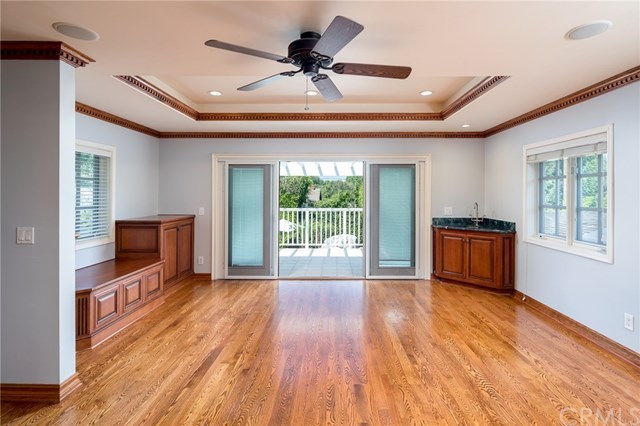 1437 La Perla Avenue Long Beach, CA 90815 - Photo 26 of 43