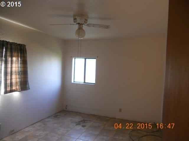 2980 Eagle Valley Road Yoncalla, OR 97499 - Photo 6 of 7