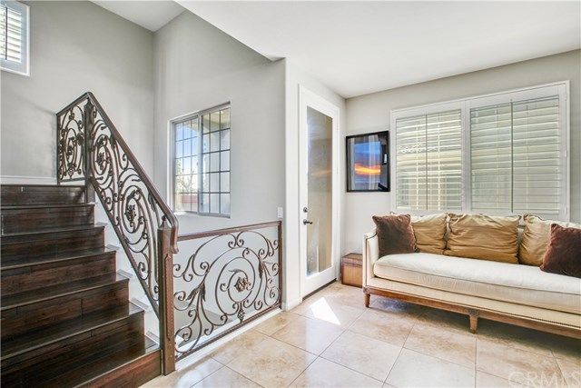 $1,050,000 | 2458 Monaco Terrace, Costa Mesa, CA 92627