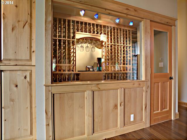 755 Southwest Spring Lane Portland, OR 97225 - Photo 16 of 16 Gallery Image 16