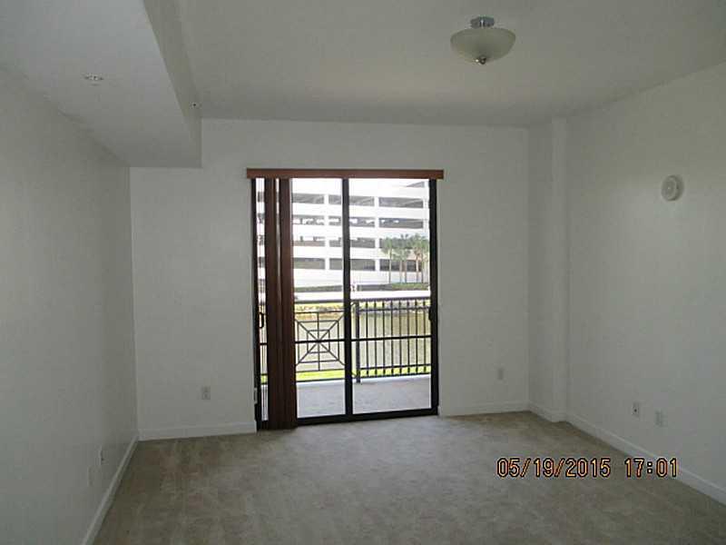 8395 Southwest 73rd Avenue, Unit 107 Miami, FL 33143 - Photo 6 of 10