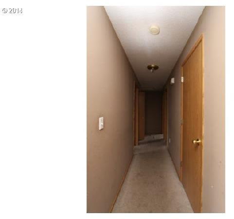127 Balboa Loop Kelso, WA 98626 - Photo 8 of 15 Gallery Image 8