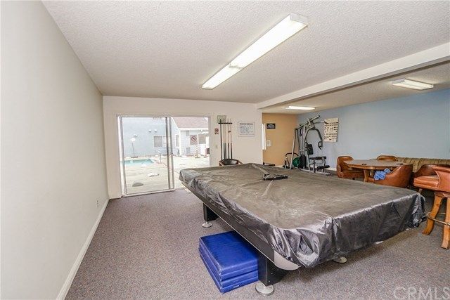 $350,000 | 955 East 3rd Street, Unit 405, Long Beach, CA 90802