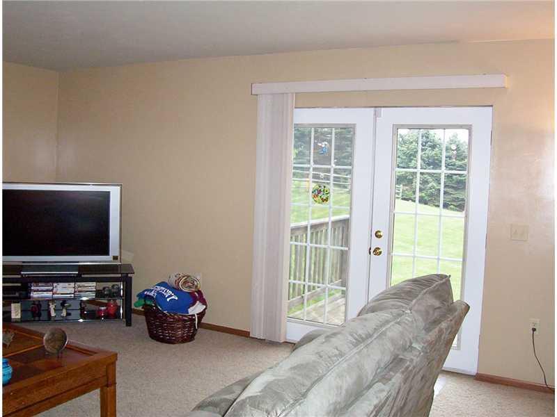 114 Guillard Road Prospect, PA 16052 - Photo 8 of 19