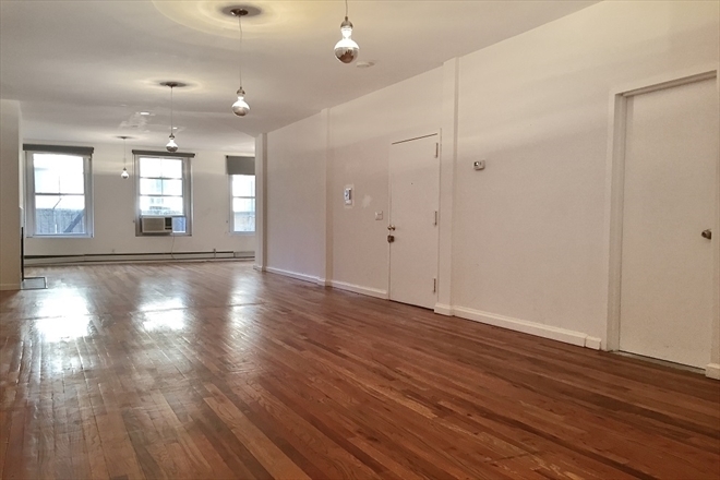 59 Grand Street Manhattan, NY 10013 - Photo 11 of 15