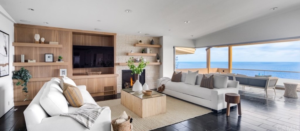 325 Monarch Bay Drive Dana Point, CA 92629 - Photo 10 of 36