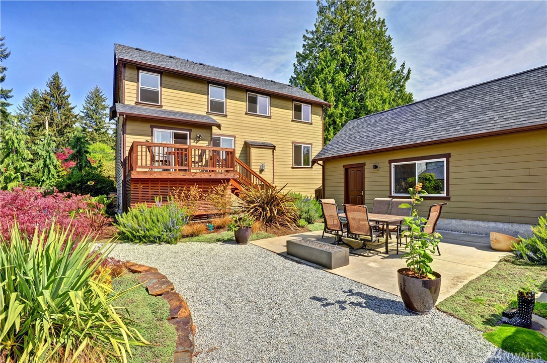 10109 Northeast 190th Street Bothell, WA 98011 - Photo 16 of 25 Gallery Image 16