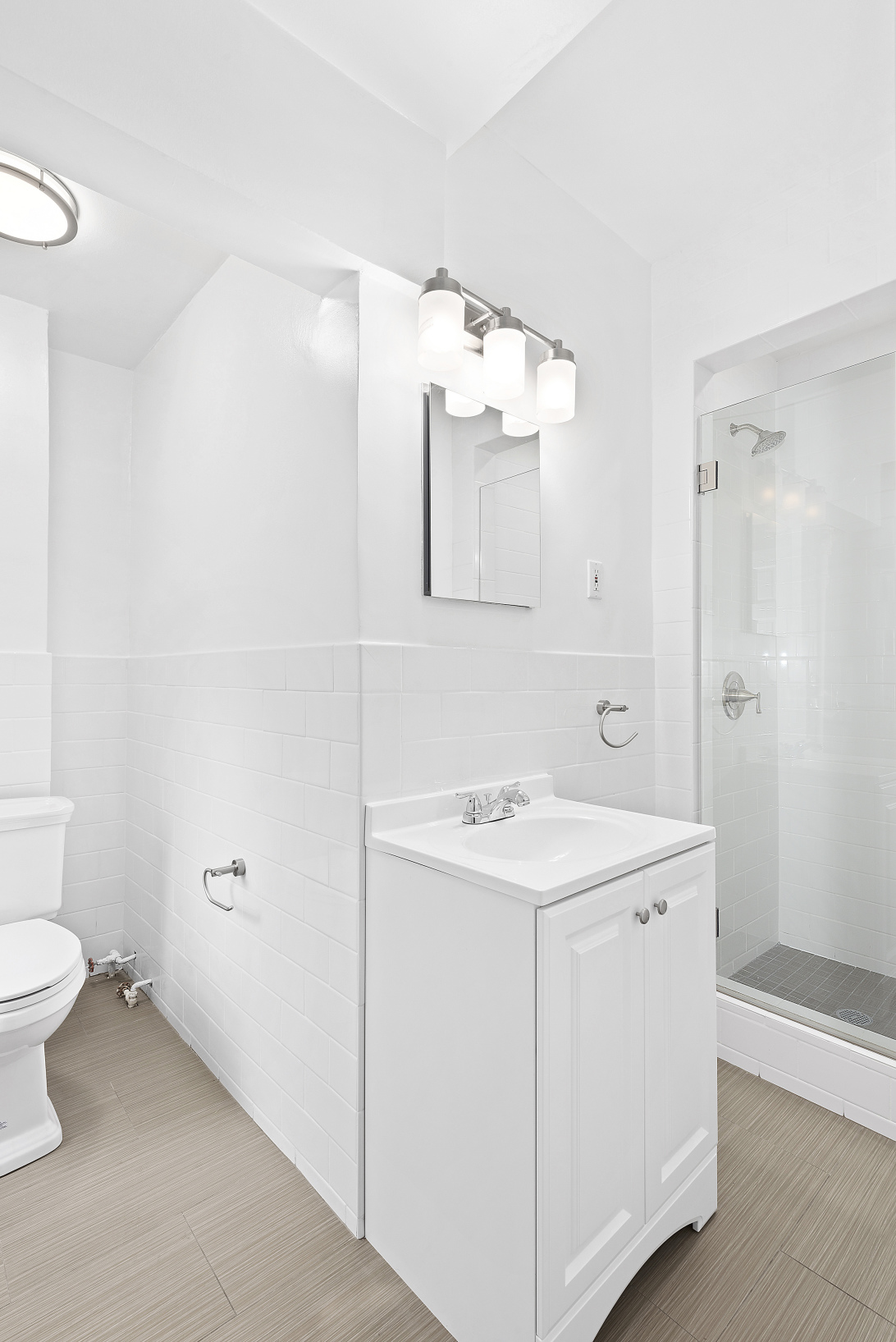 807 Washington Street, Unit 2 Manhattan, NY 10014 - Photo 4 of 5