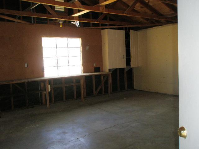 325 Evans Road Wofford Heights, CA 93285 - Photo 13 of 14 Garage