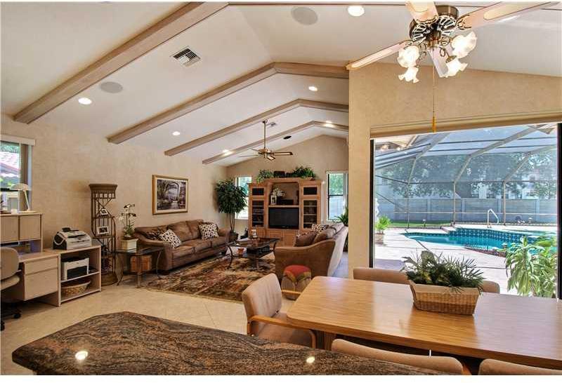 390 Northwest 53rd Street Boca Raton, FL 33487 - Photo 13 of 28