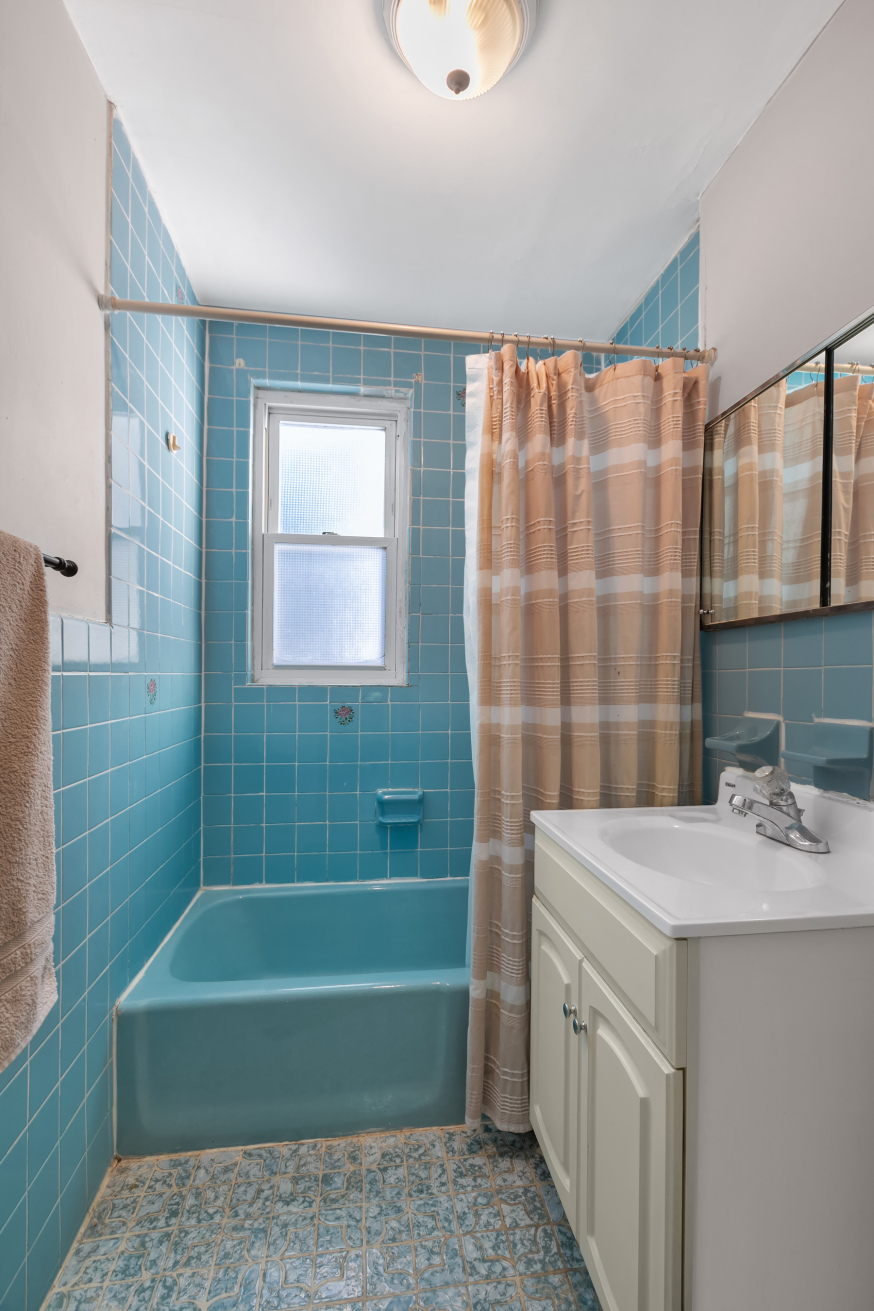 39-70 46th Street, Unit 1 Queens, NY 11104 - Photo 7 of 9