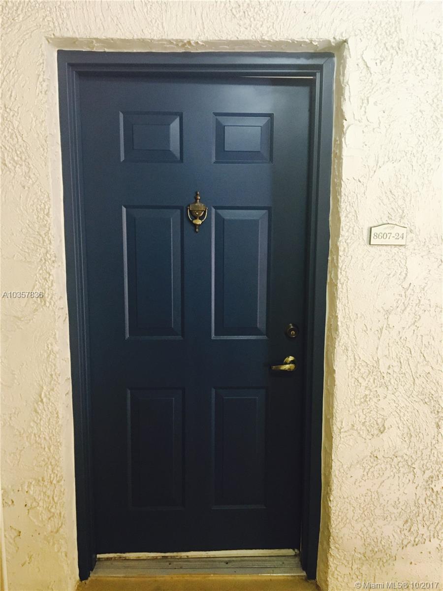 8607 Southwest 68th Court, Unit 24 Pinecrest, FL 33156 - Photo 2 of 5
