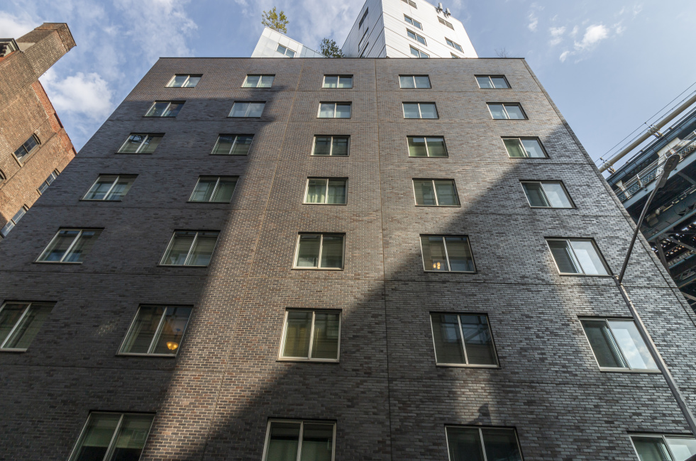 One Three Three Water Condo 133 Water St, Brooklyn, NY 11201 - Photo 2 of 6