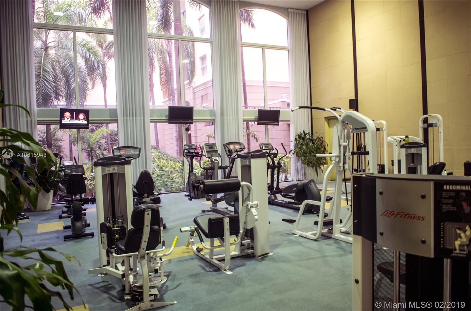 17100 North Bay Road, Unit 1514 Sunny Isles Beach, FL 33160 - Photo 12 of 38