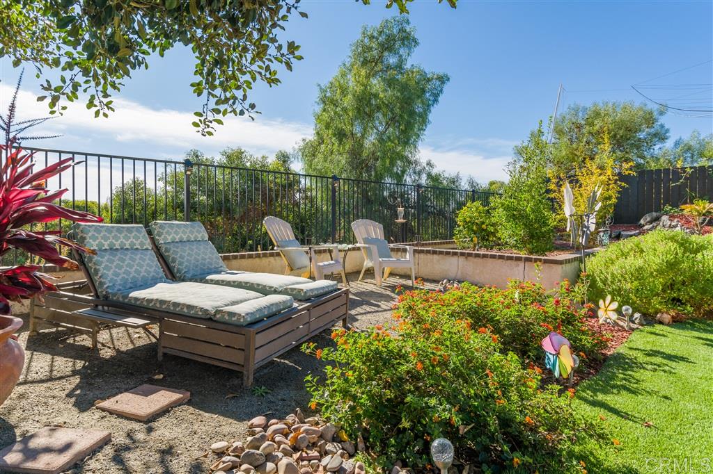 1324 Darwin Drive Oceanside, CA 92056 - Photo 13 of 25