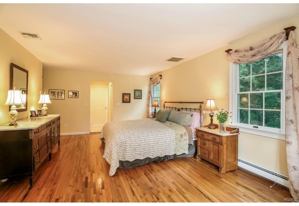 6 Runnymeade Road Armonk, NY 10504 - Photo 13 of 27 Gallery Image 13