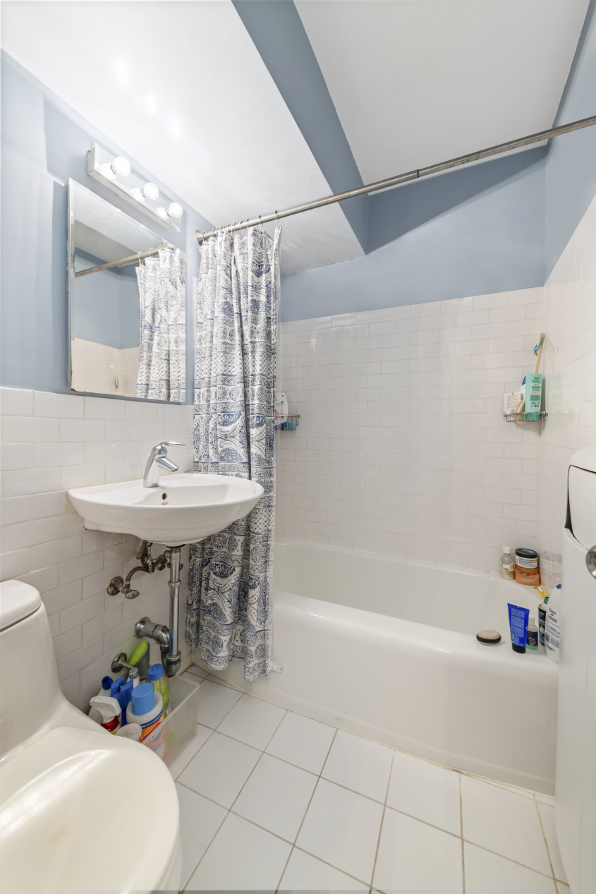 411 East 53rd Street, Unit 3B Manhattan, NY 10022 - Photo 5 of 6