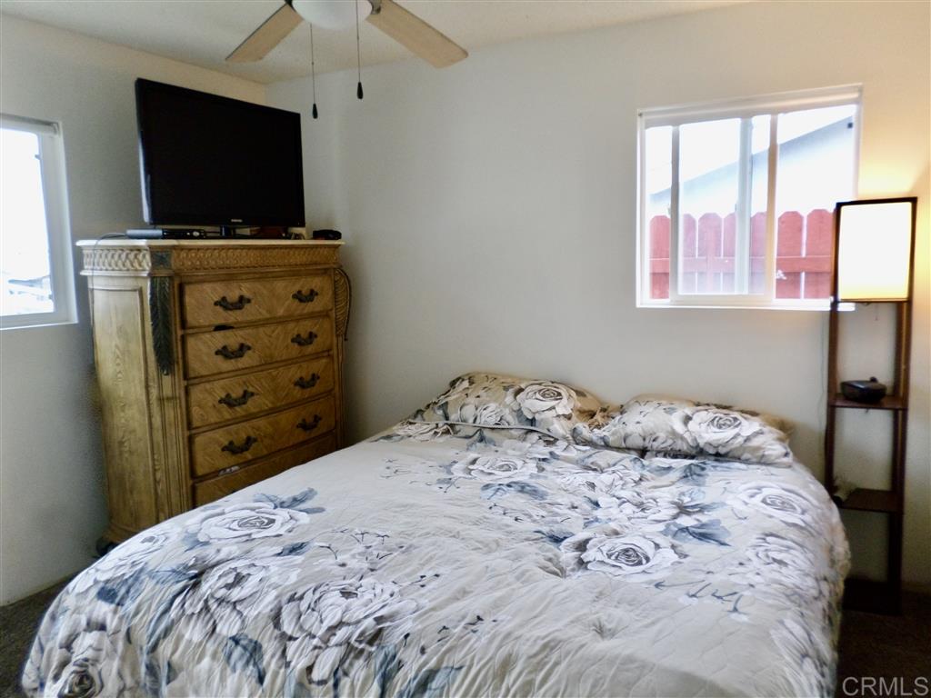 8069 Poplin Drive Santee, CA 92071 - Photo 8 of 18