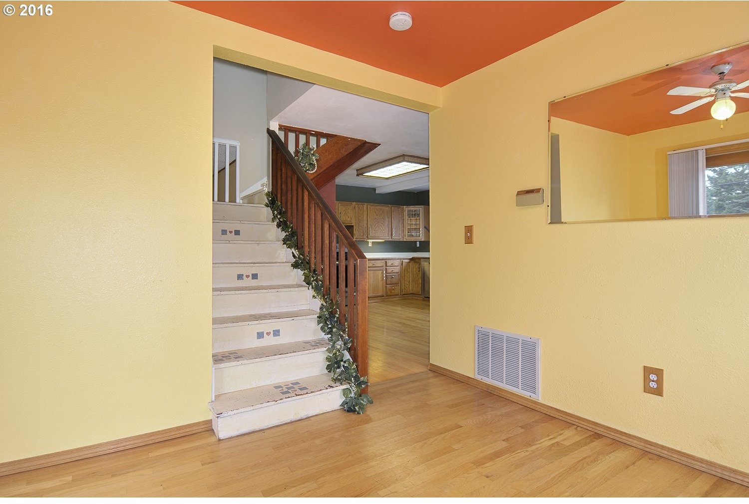 2502 Southeast Barnes Road Gresham, OR 97080 - Photo 12 of 19 Gallery Image 12