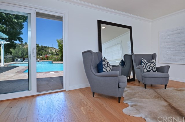 4406 Coronet Drive Encino, CA 91316 - Photo 27 of 44