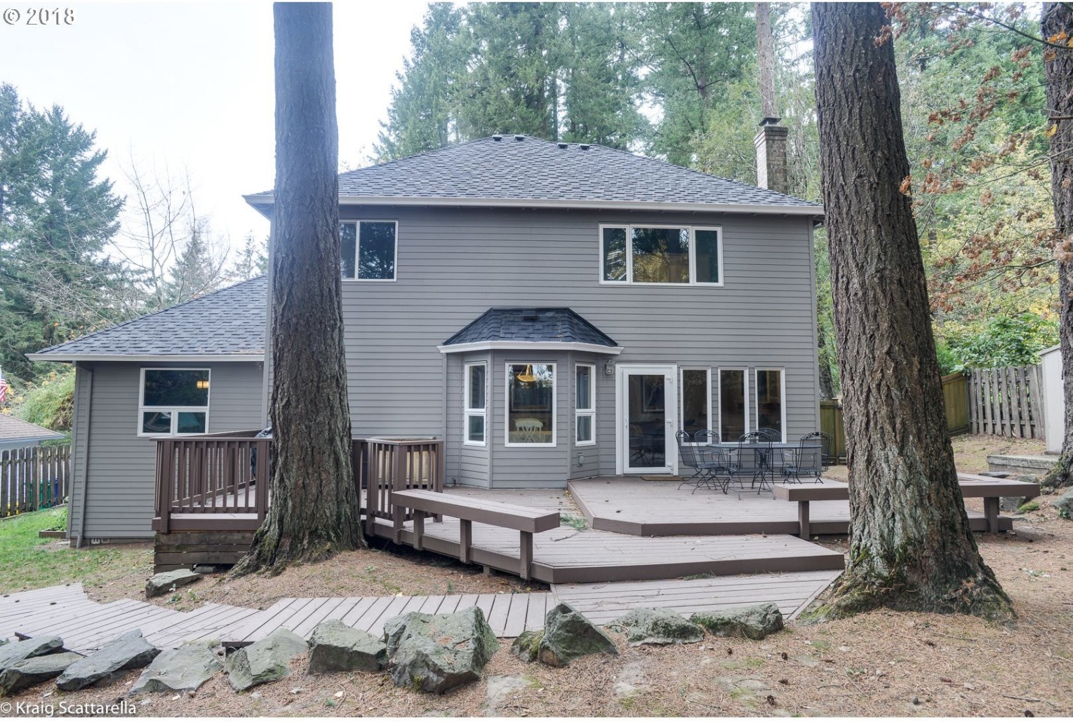 12120 Southwest Lesser Road Portland, OR 97219 - Photo 9 of 26 Gallery Image 9
