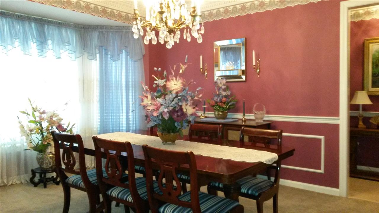 15 x 12 Dining Room.