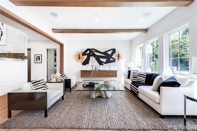 4525 Libbit Avenue Encino, CA 91436 - Photo 18 of 65