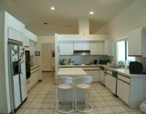 10624 Southwest 129th Terrace Miami, FL 33176 - Photo 3 of 8