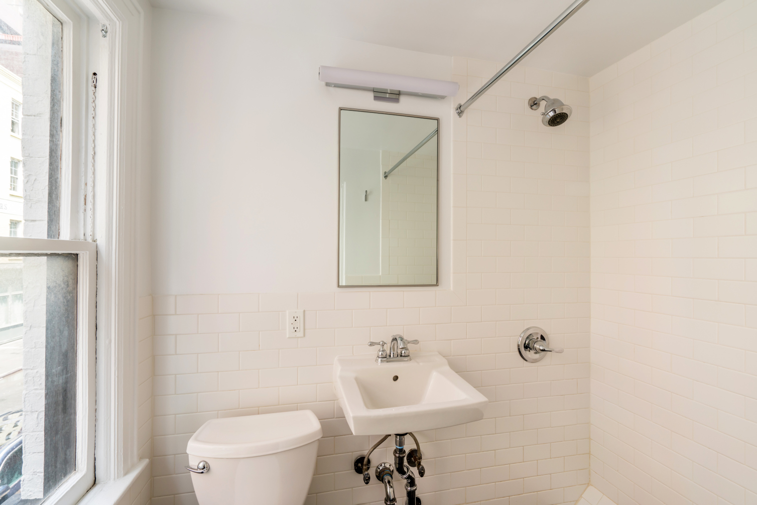 30 Jane Street, Unit 1 Manhattan, NY 10014 - Photo 4 of 7