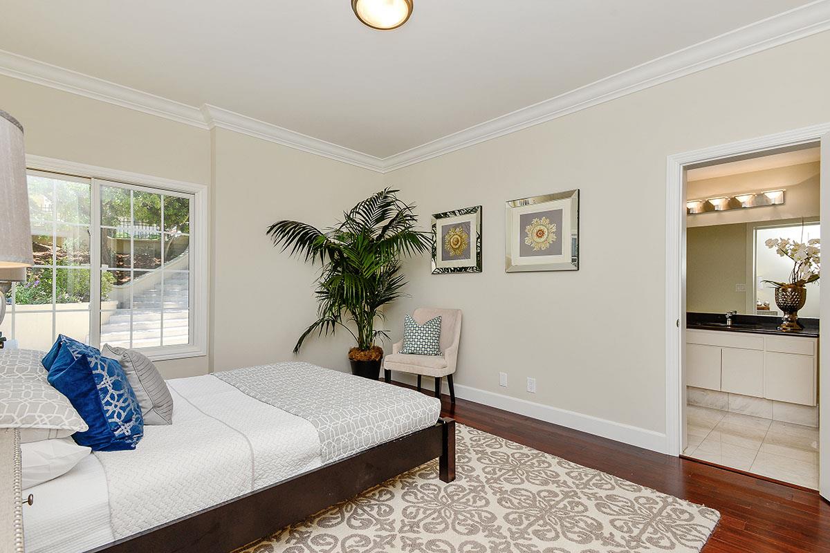 760 Darrell Road Hillsborough, CA 94010 - Photo 47 of 98