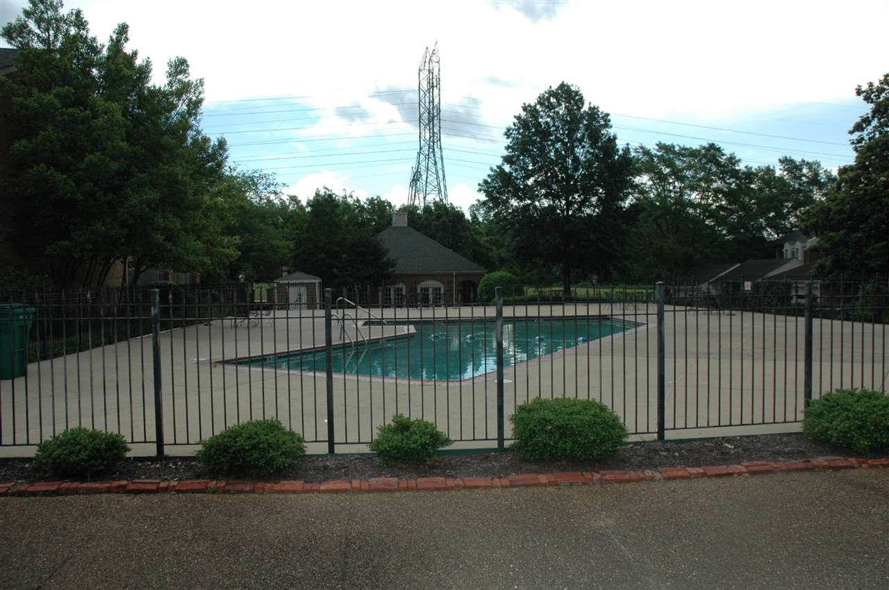 6938 Amberly Road, Unit 6938 Memphis, TN 38119 - Photo 20 of 21 Gallery Image 20