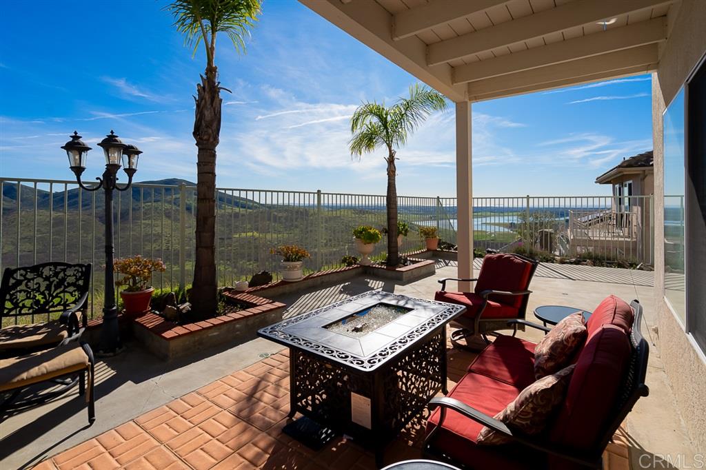 2119 Pointe Parkway Spring Valley, CA 91978 - Photo 17 of 22 Gallery Image 17