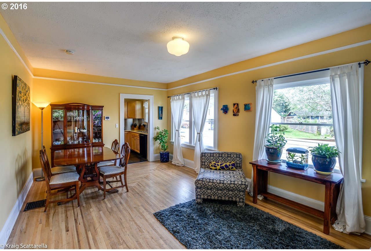 1306 Northeast Rosa Parks Way Portland, OR 97211 - Photo 18 of 24 Gallery Image 18