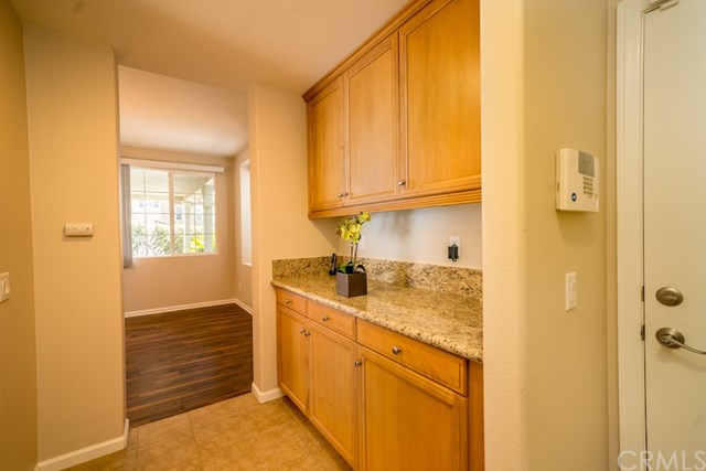 5473 Stoneview Road Rancho Cucamonga, CA 91739 - Photo 10 of 56 Butlers Pantry