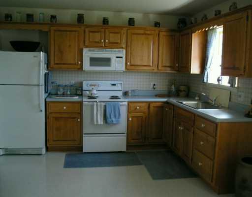 321 Church Road Fombell, PA 16123 - Photo 2 of 7 Gallery Image 2