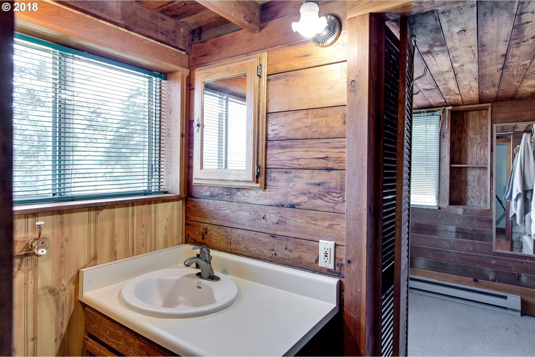 7410 Wagon Road West Mosier, OR 97040 - Photo 12 of 23 Gallery Image 12