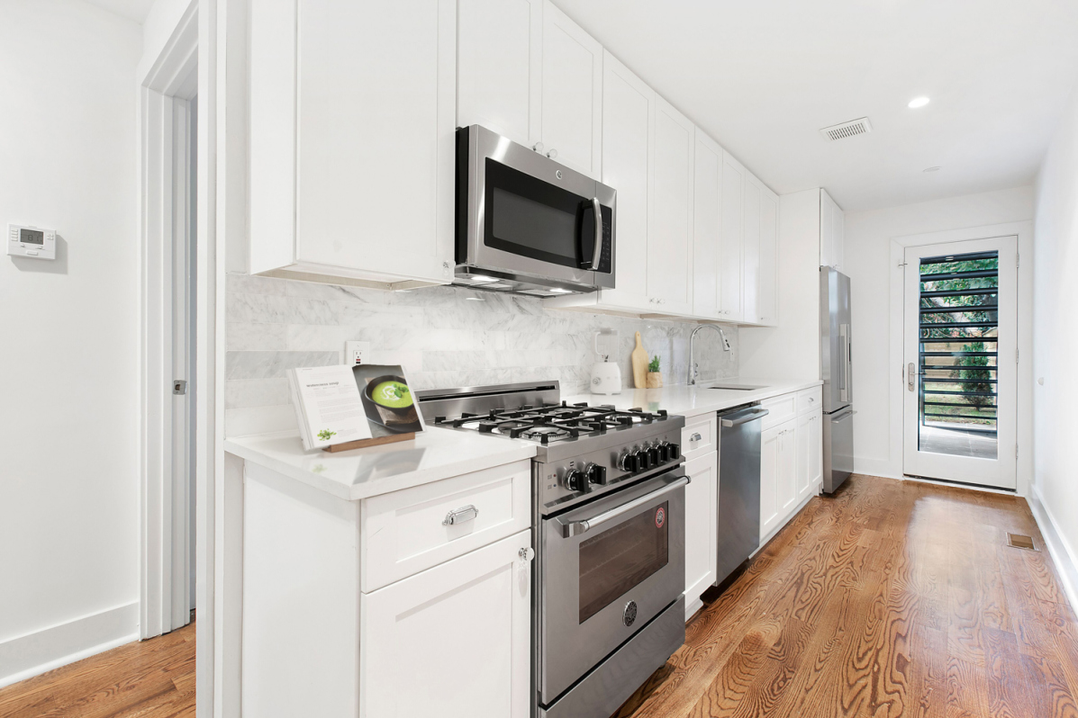 1273 Park Place Brooklyn, NY 11213 - Photo 16 of 28