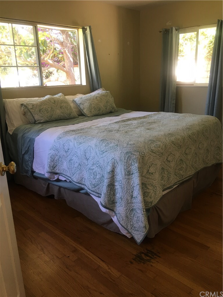 282 23rd Street Costa Mesa, CA 92627 - Photo 19 of 24