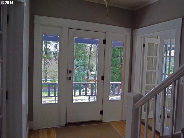 2807 Southwest Moss Street Portland, OR 97219 - Photo 8 of 16 Gallery Image 8