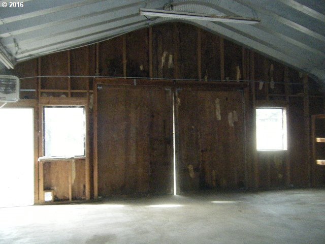 28303 Mateer Road Gold Beach, OR 97444 - Photo 15 of 18