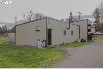 326 Tipton Road Roseburg, OR 97471 - Photo 15 of 25 Gallery Image 15